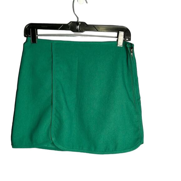 Quinn Dark Green Mini Skirt Size Small - Picture 1 of 7